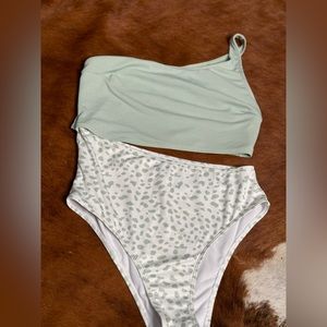 SHEIN one piece slit bikini!